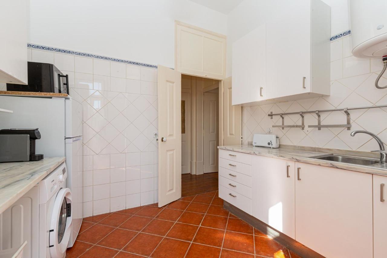 4Br Lisbon Apartment - Central Location Eksteriør billede